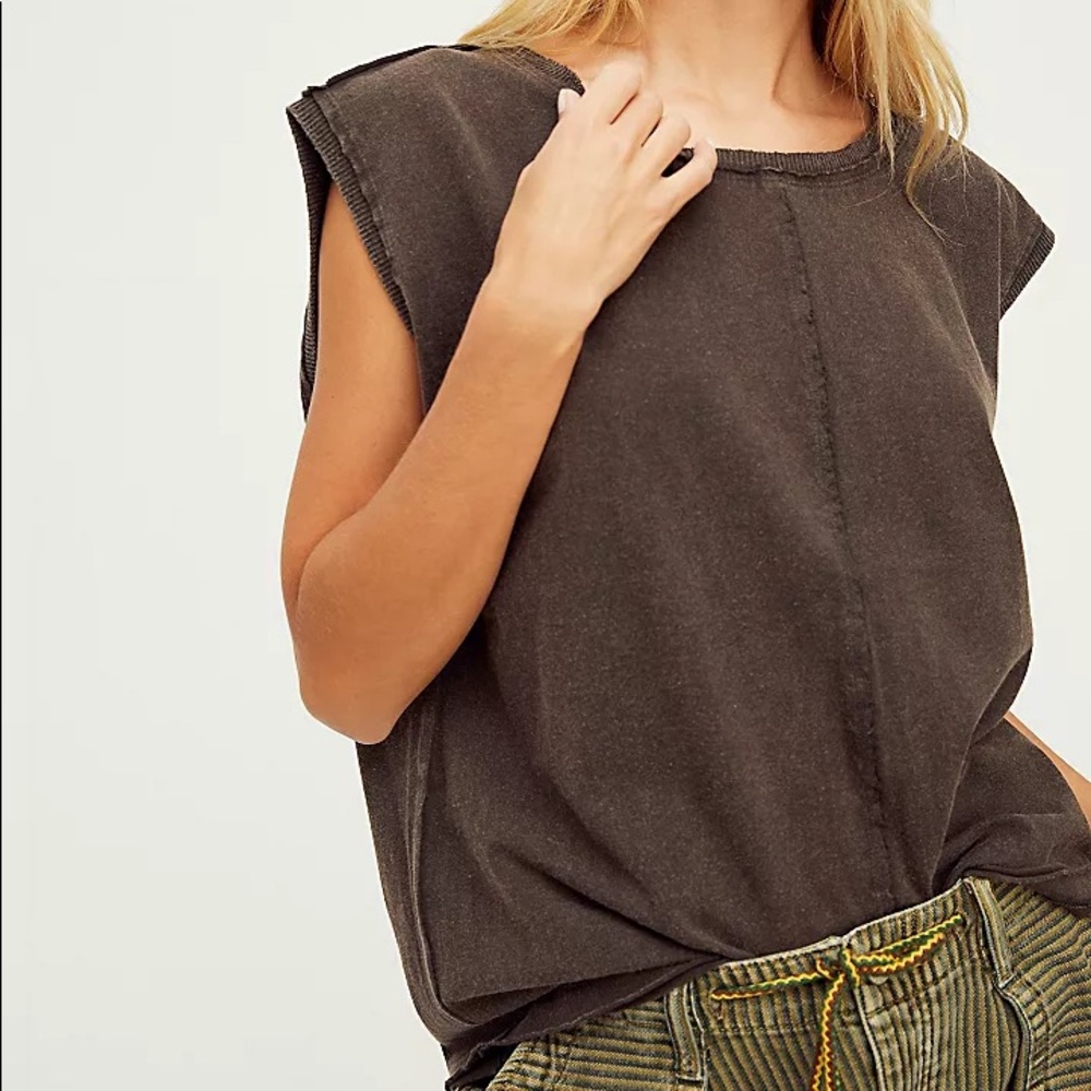 Free people Muscle Tee size medium 100% cotton